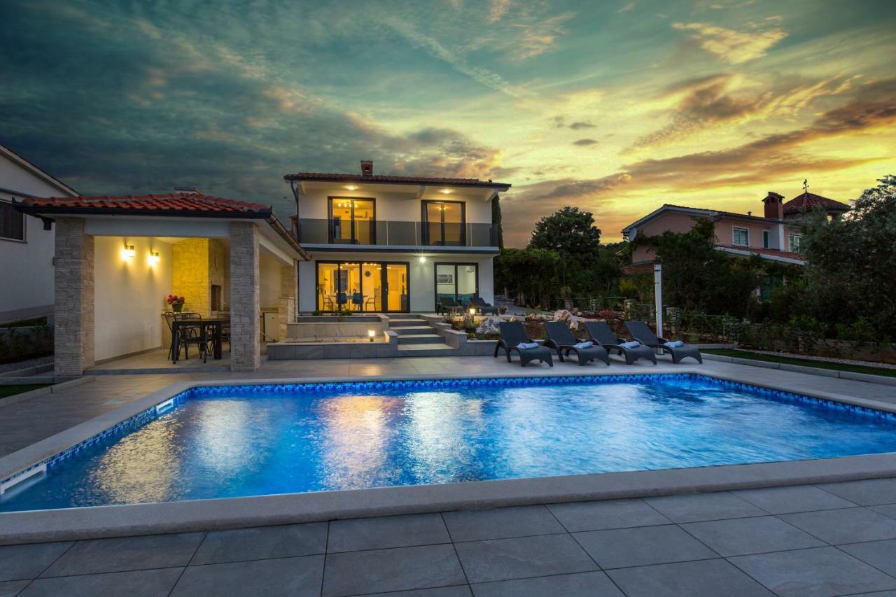 Maris Villa Drenje  Exterior photo